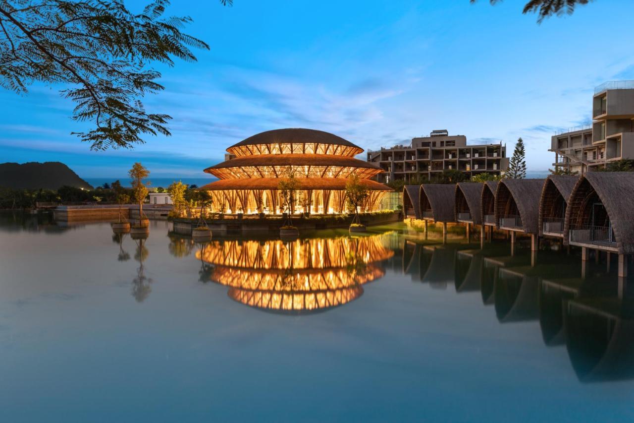 Wyndham Grand Vedana Ninh Binh Resort Exterior foto